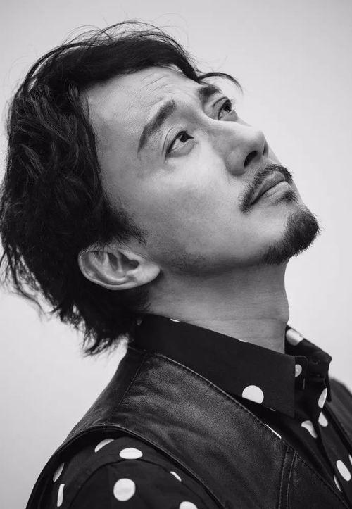 五十岁男人照片,五十岁男性的成熟魅力